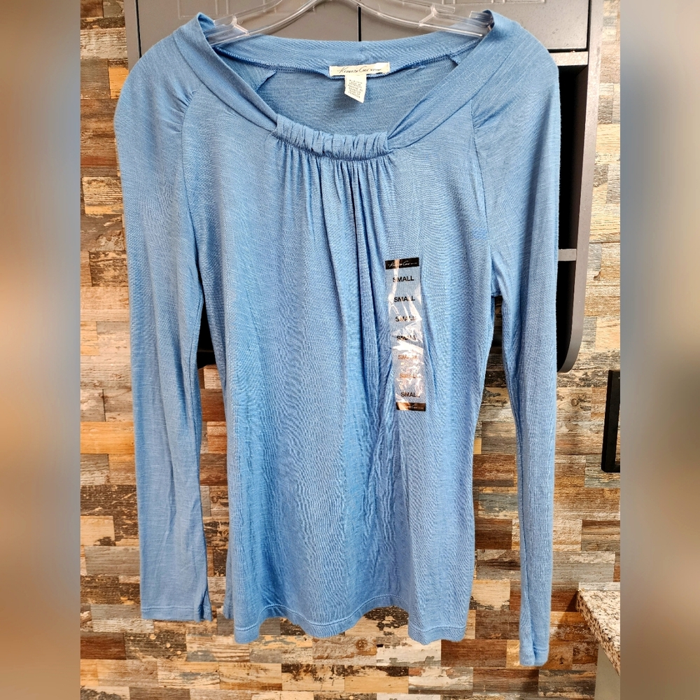 Women's Top